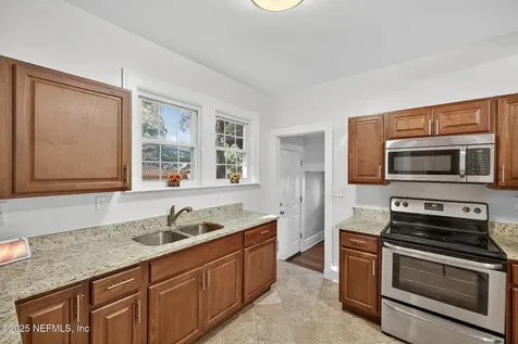 4350 Garibaldi Avenue Jacksonville FL 32210