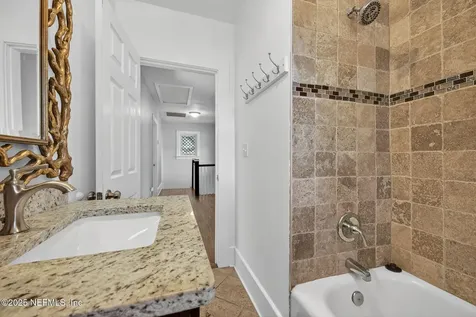 4350 Garibaldi Avenue Jacksonville FL 32210