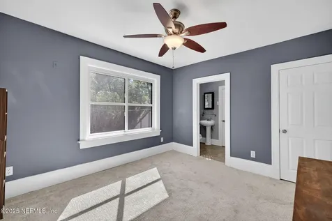 4350 Garibaldi Avenue Jacksonville FL 32210