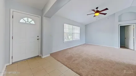 10310 Triple Crown Avenue Jacksonville FL 32257