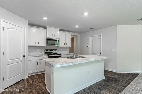 2058 Garrison Way Green Cove Springs FL 32043