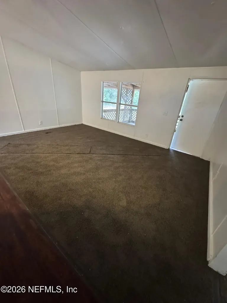 3521 Whitehall Street Palatka FL 32177