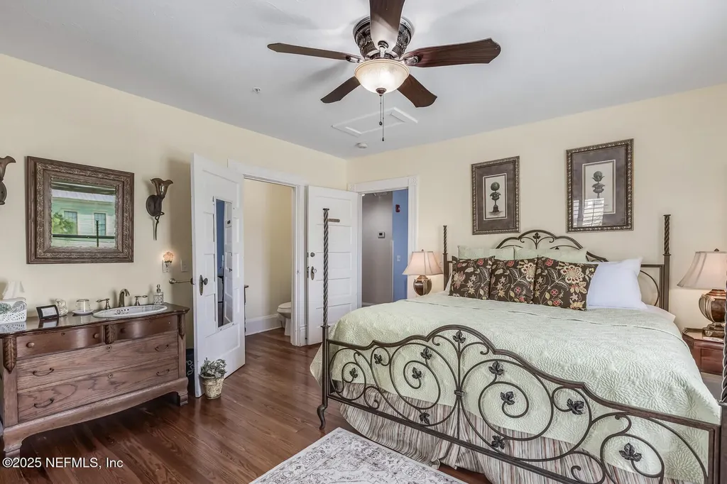 102 S 7th Street Fernandina Beach FL 32034