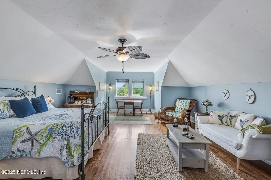 102 S 7th Street Fernandina Beach FL 32034