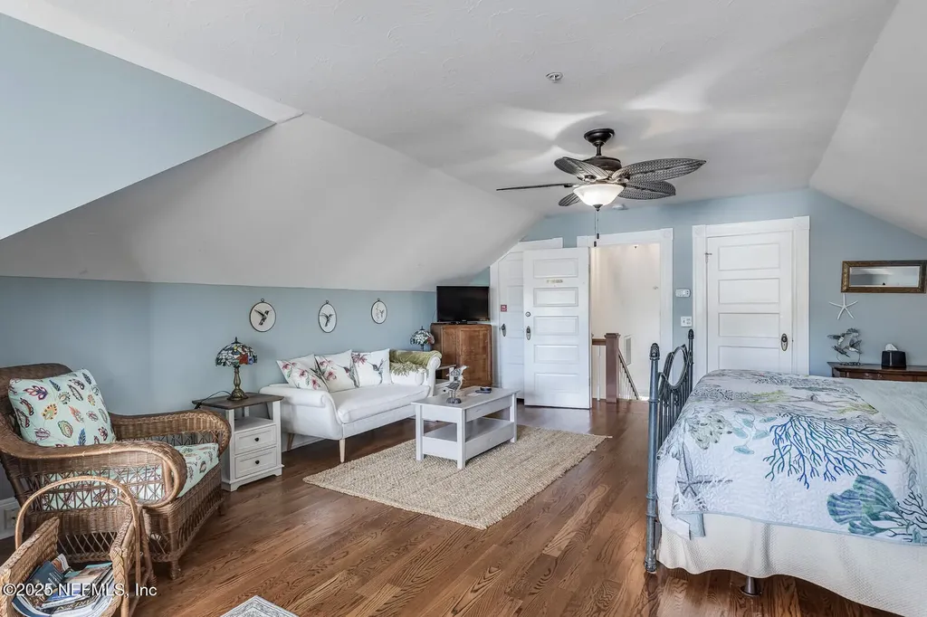 102 S 7th Street Fernandina Beach FL 32034