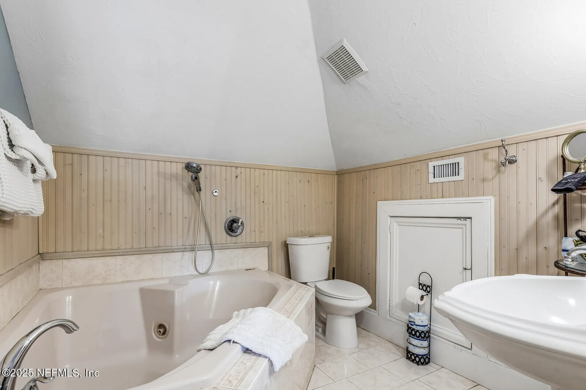 102 S 7th Street Fernandina Beach FL 32034