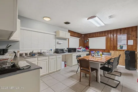 4830 Atlantic Boulevard Jacksonville FL 32207