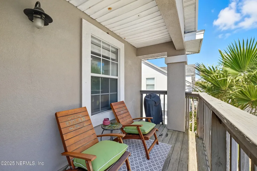 386 1st Street S Jacksonville Beach FL 32250