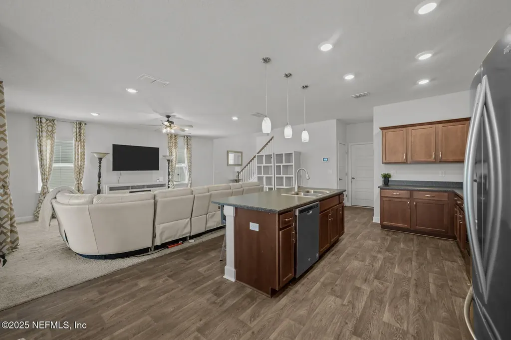 9961 Redfish Marsh Circle Jacksonville FL 32219