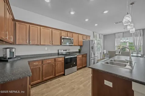 9961 Redfish Marsh Circle Jacksonville FL 32219