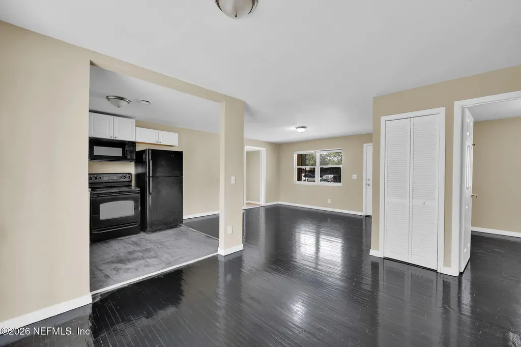 4297 Mcdaniel Drive Jacksonville FL 32209