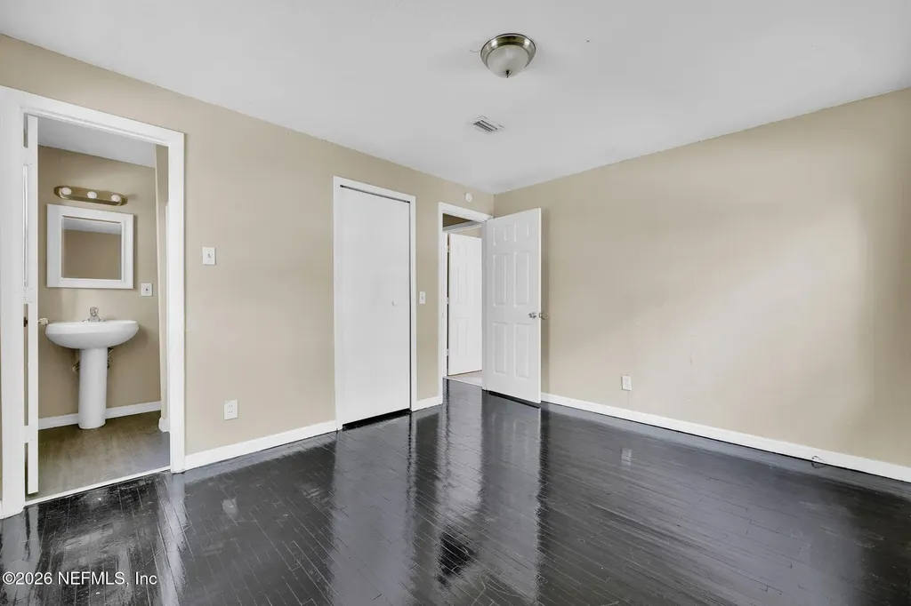4297 Mcdaniel Drive Jacksonville FL 32209