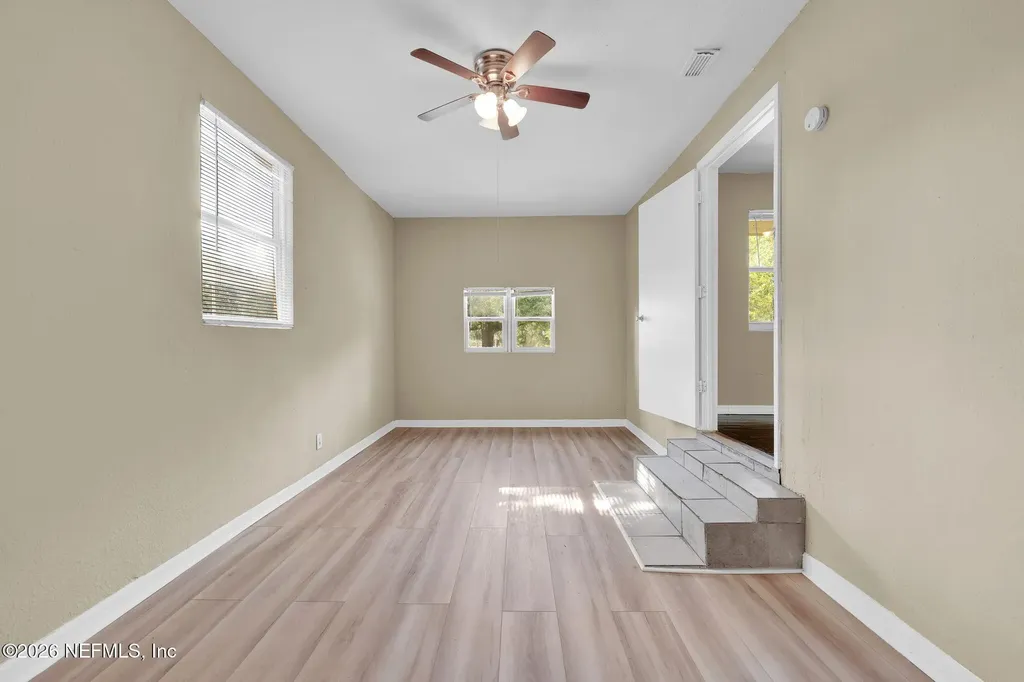 4297 Mcdaniel Drive Jacksonville FL 32209