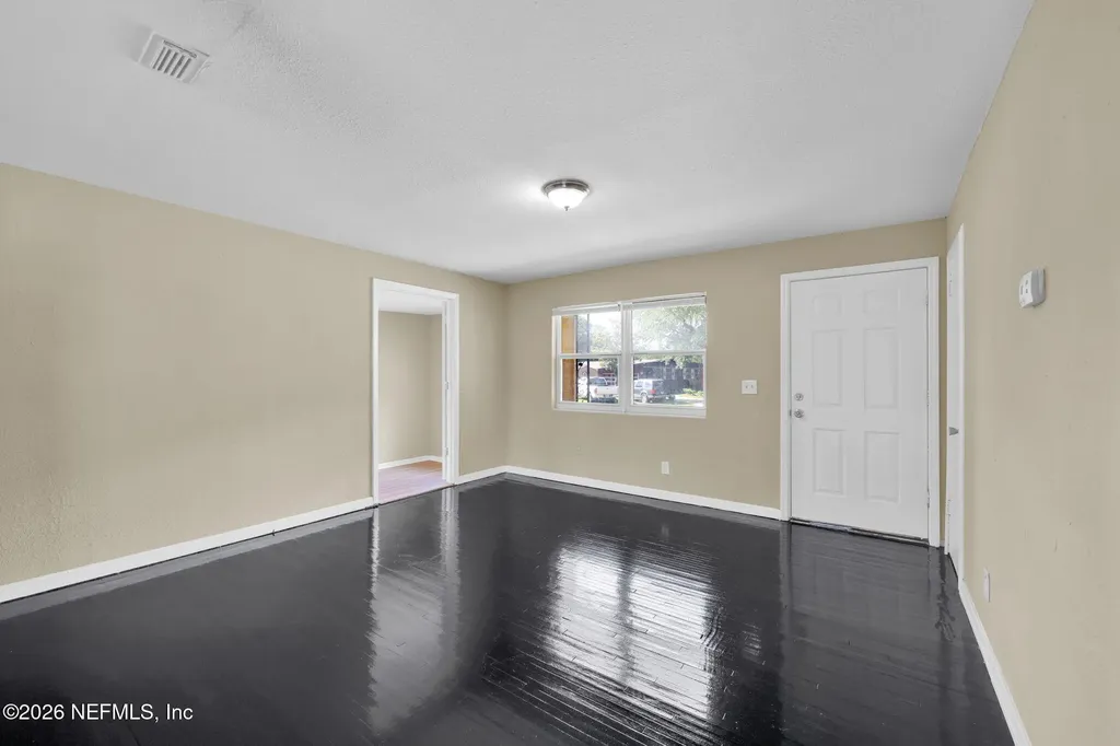 4297 Mcdaniel Drive Jacksonville FL 32209