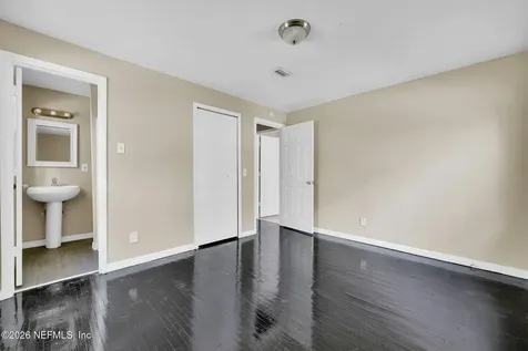 4297 Mcdaniel Drive Jacksonville FL 32209