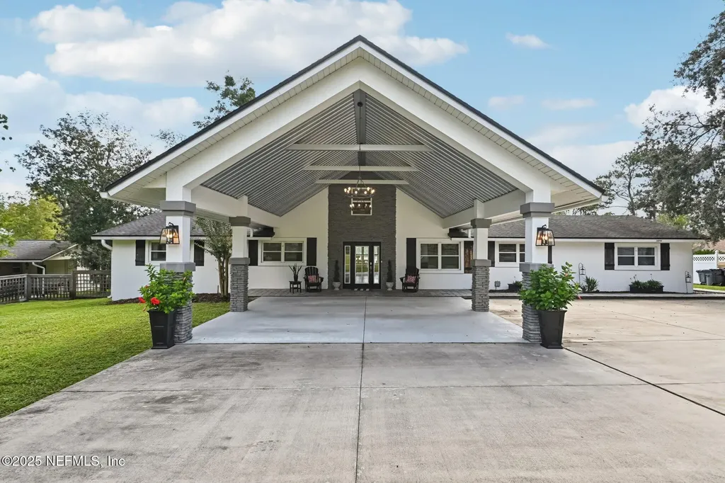 1073 Lake Asbury Drive Green Cove Springs FL 32043