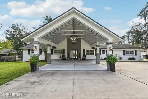 1073 Lake Asbury Drive Green Cove Springs FL 32043