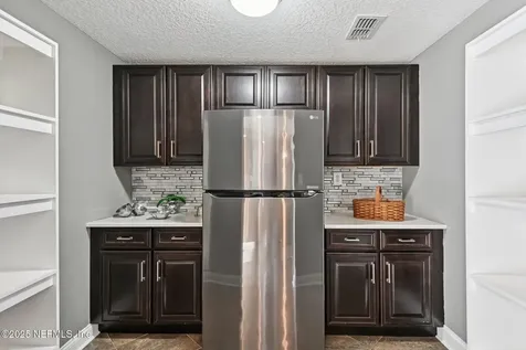 1073 Lake Asbury Drive Green Cove Springs FL 32043