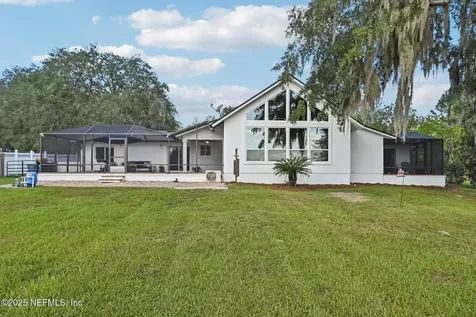 1073 Lake Asbury Drive Green Cove Springs FL 32043
