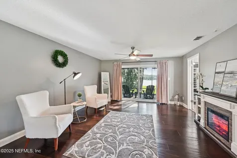 1073 Lake Asbury Drive Green Cove Springs FL 32043