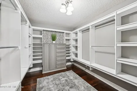 1073 Lake Asbury Drive Green Cove Springs FL 32043