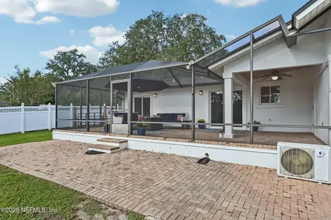 1073 Lake Asbury Drive Green Cove Springs FL 32043