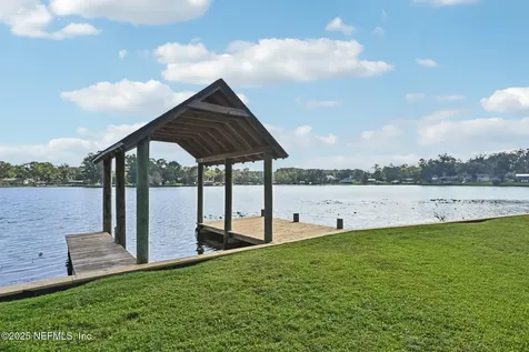 1073 Lake Asbury Drive Green Cove Springs FL 32043