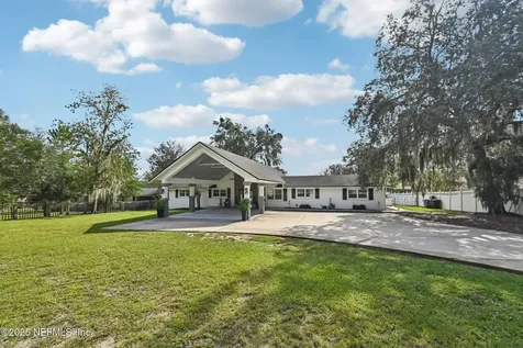 1073 Lake Asbury Drive Green Cove Springs FL 32043