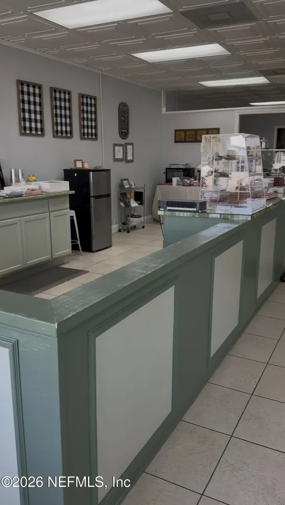 24 S College Street Macclenny FL 32063