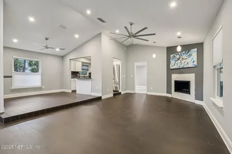 10858 Mandarin Station Drive W Jacksonville FL 32257
