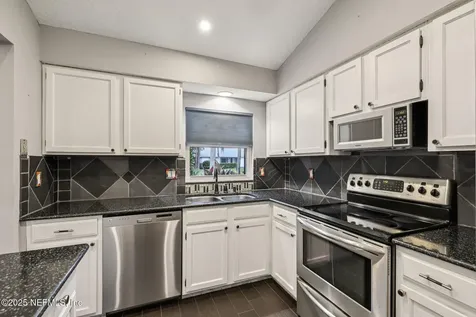 10858 Mandarin Station Drive W Jacksonville FL 32257