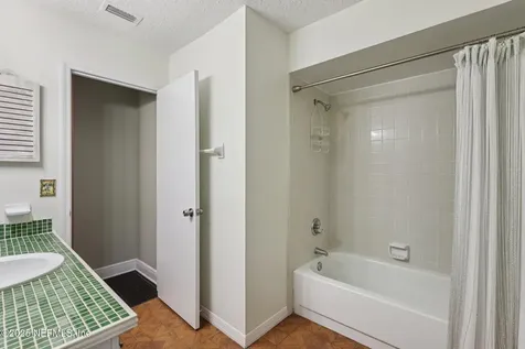 10858 Mandarin Station Drive W Jacksonville FL 32257
