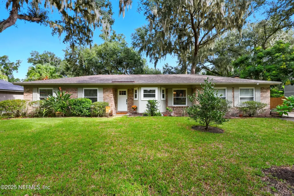 13143 Blackhawk Trail Court Jacksonville FL 32225