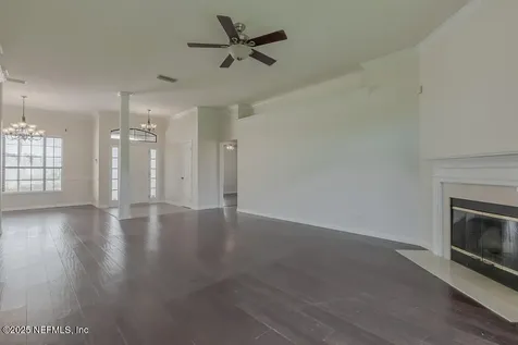 12080 Scarsdale Drive Jacksonville FL 32246