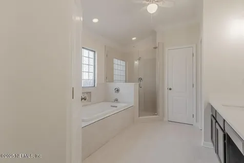 12080 Scarsdale Drive Jacksonville FL 32246