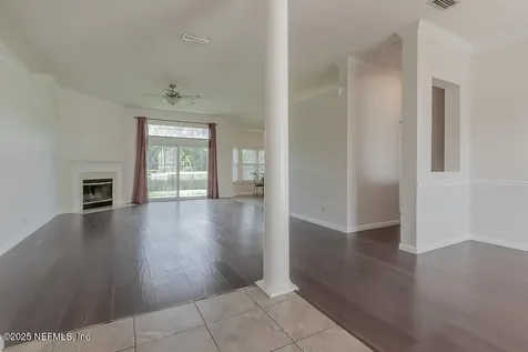12080 Scarsdale Drive Jacksonville FL 32246