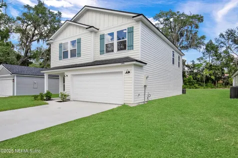 1409 Cleveland Avenue Avenue Palatka FL 32177