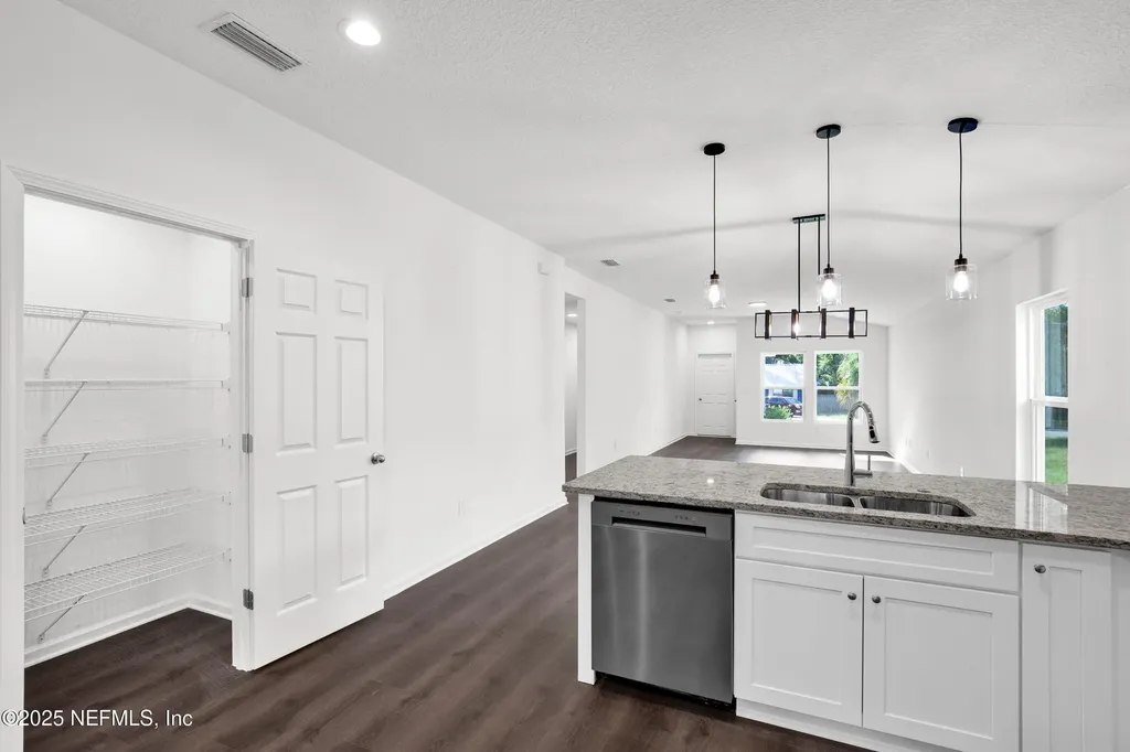 1413 Cleveland Ave Avenue Palatka FL 32177