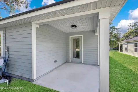1413 Cleveland Ave Avenue Palatka FL 32177