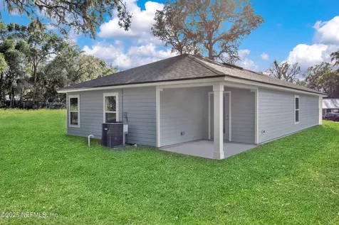 1413 Cleveland Avenue Avenue Palatka FL 32177