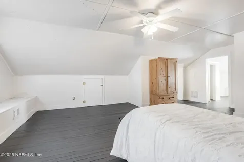 2756 Oak Street Jacksonville FL 32205
