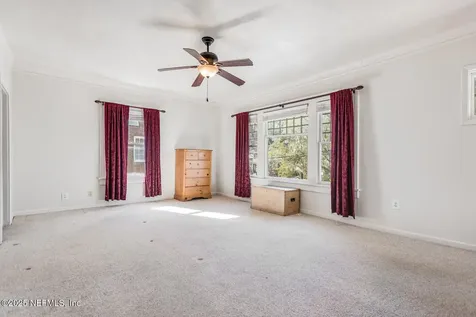 2756 Oak Street Jacksonville FL 32205