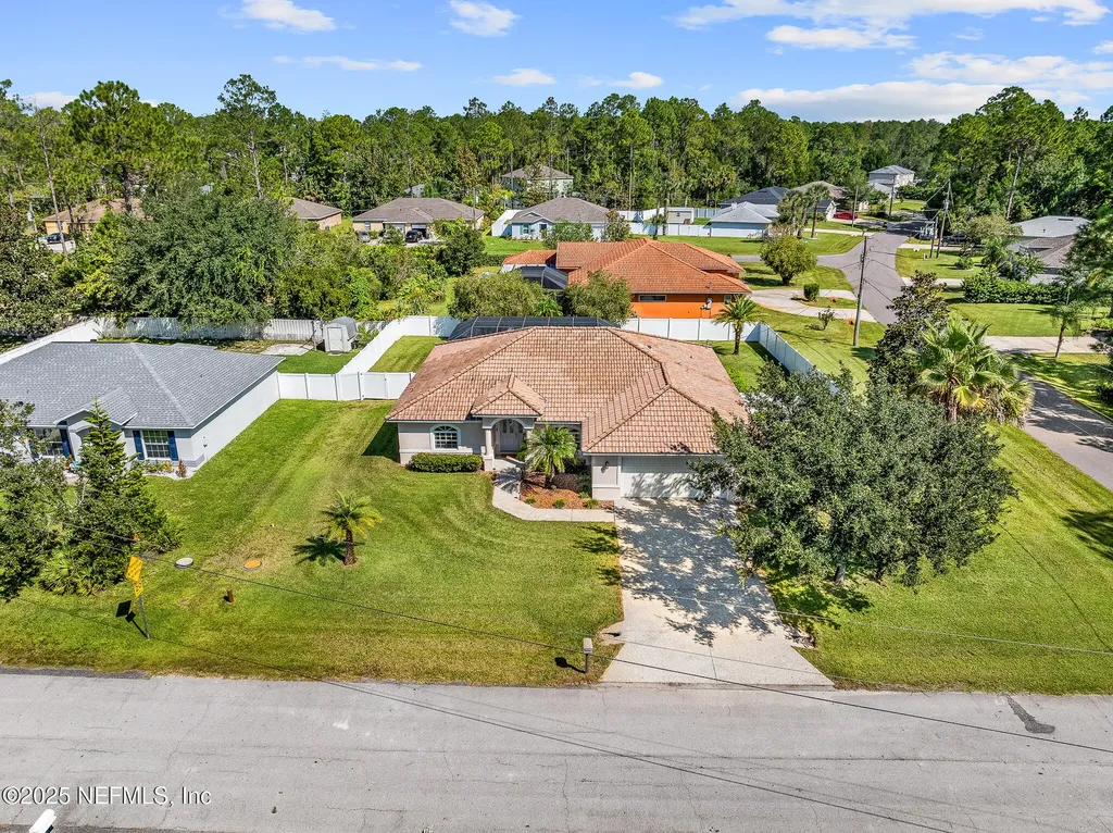 2 Slate Blue Place Palm Coast FL 32164