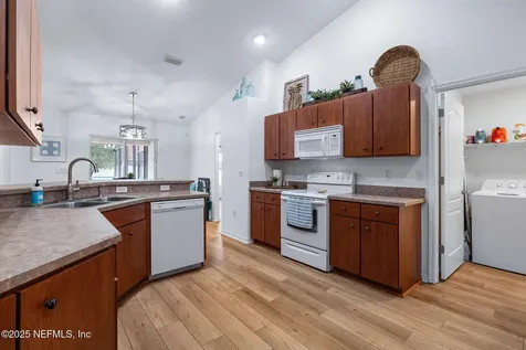 2 Slate Blue Place Palm Coast FL 32164