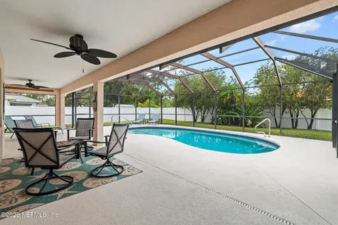 2 Slate Blue Place Palm Coast FL 32164