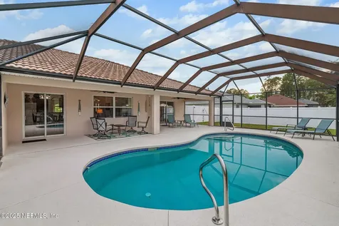2 Slate Blue Place Palm Coast FL 32164