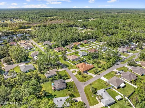 2 Slate Blue Place Palm Coast FL 32164