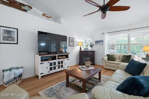 2 Slate Blue Place Palm Coast FL 32164