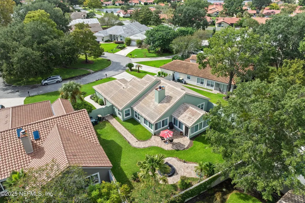 4076 Mizner Court Jacksonville FL 32217