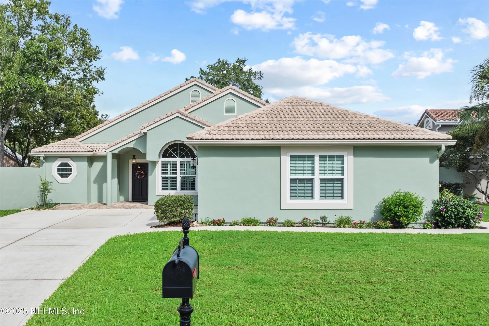 4076 Mizner Court Jacksonville FL 32217